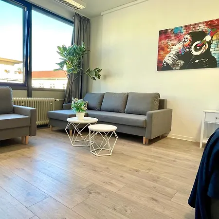 Street View - 2sz - 1wc - 1du - 1kue Apartment Karlsruhe