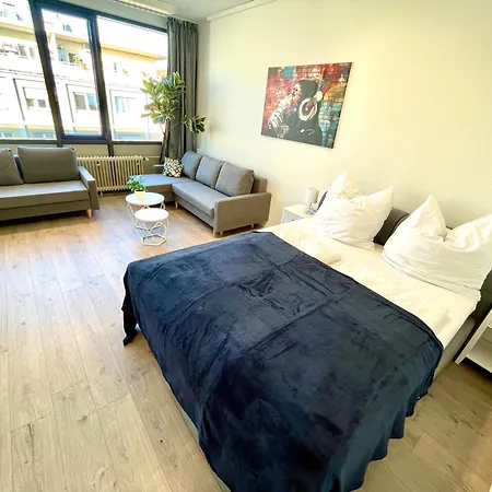 Appartement Street View - 2sz - 1wc - 1du - 1kue *