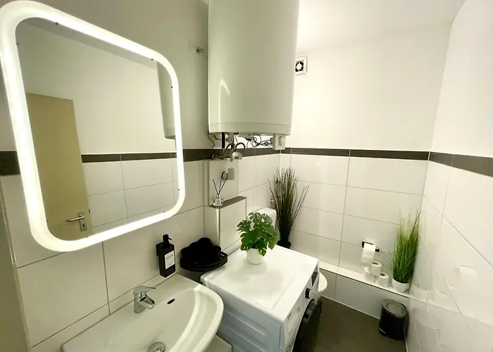 Appartement Street View - 2sz - 1wc - 1du - 1kue