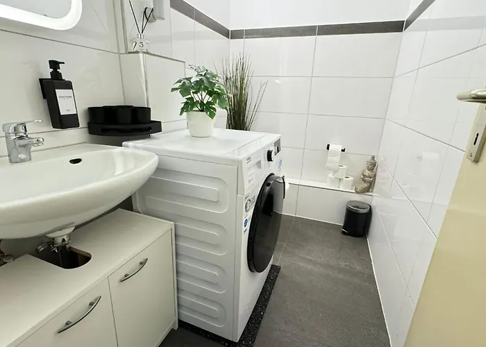 Street View - 2sz - 1wc - 1du - 1kue Appartement *